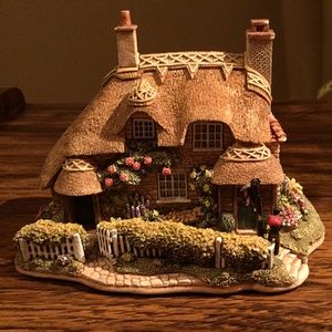 Vintage Lane "Walker's Rest" Collectible